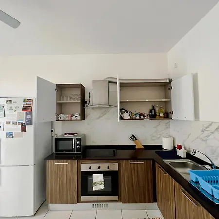 Nations ゲストハウス