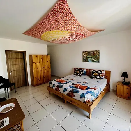 Casa de hóspedes Nations 3*