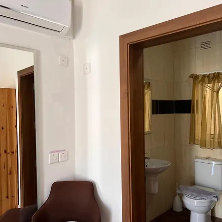 Nations Pensiune Għajnsielem