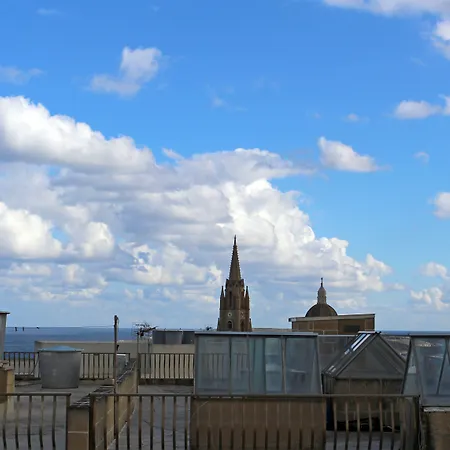 Pensionat Nations 5*