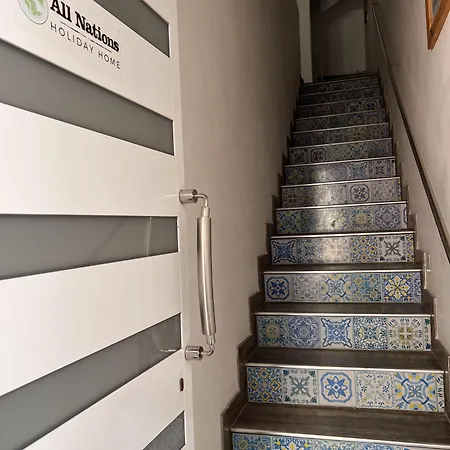 Nations Pensionat 5*