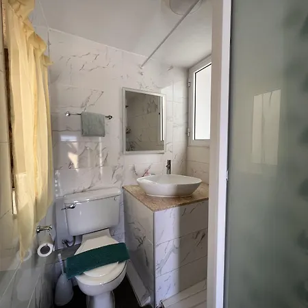 Nations 5* Għajnsielem