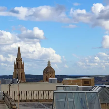 Nations 5* Għajnsielem